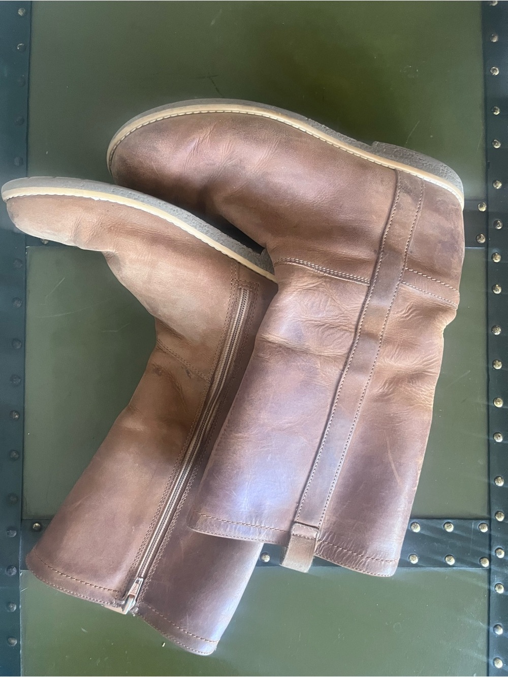 Clarks Brown beautiful Leather Mid-Calf Zip Boots